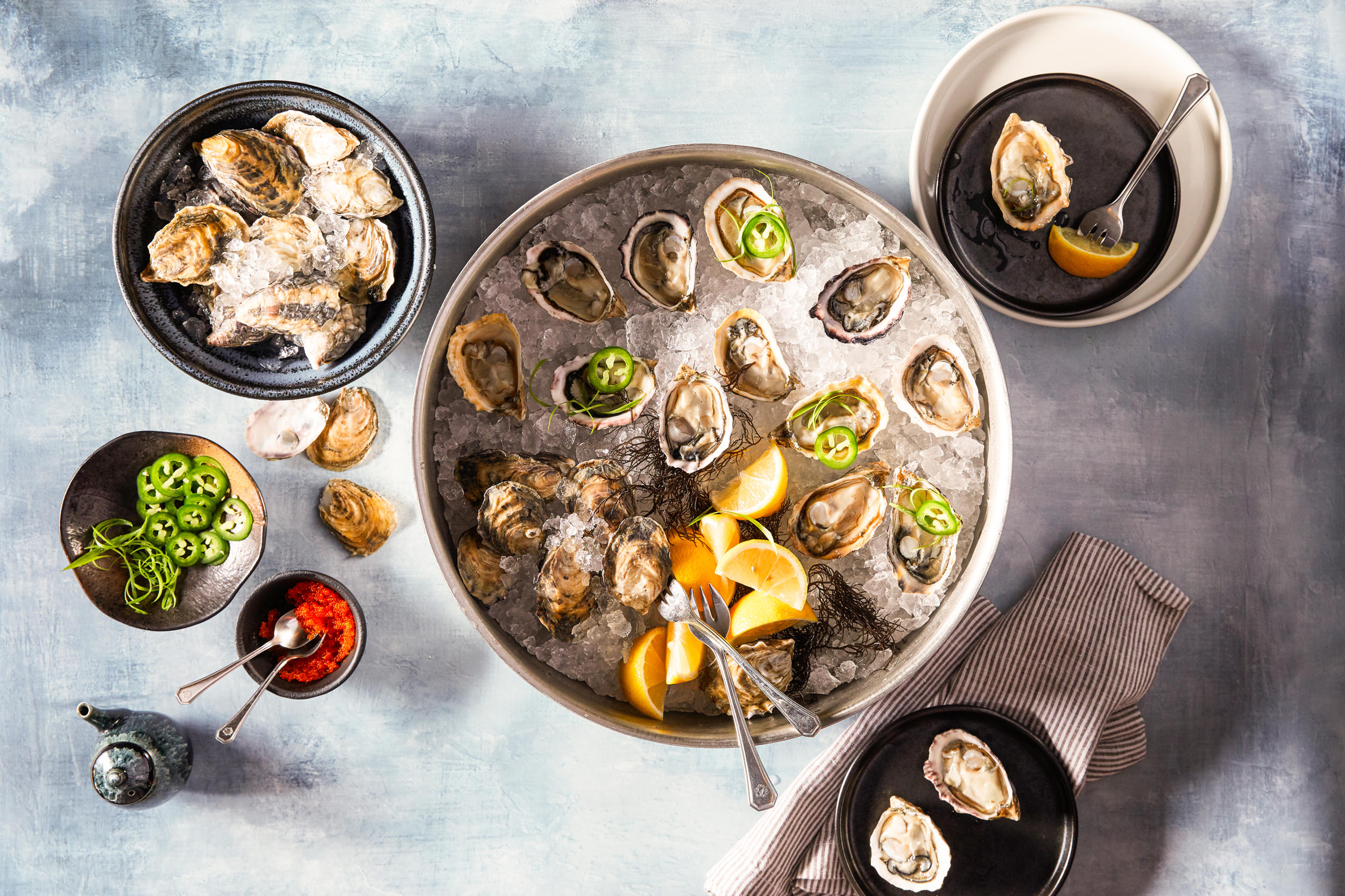 tablescape of a bowl of oysters